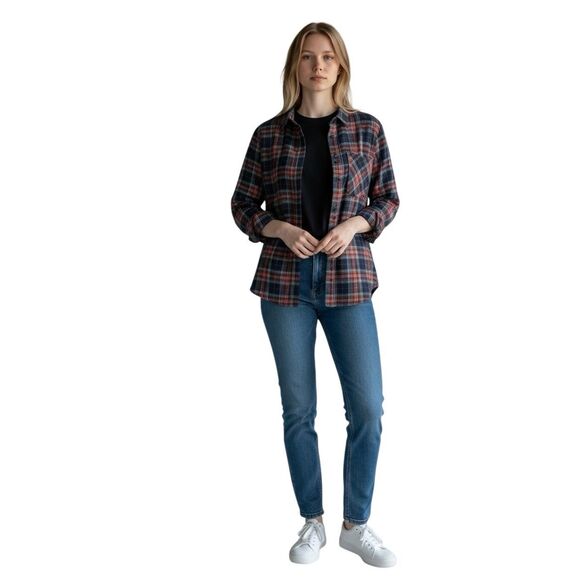 ST. JOHN’S BAY Women’s Classic Shirt XL Navy Tartan Plaid Long Sleeve Cotton NEW - Picture 15 of 15